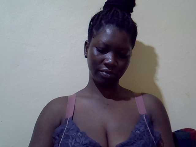 SASSY-Lissa live cam on BongaCams