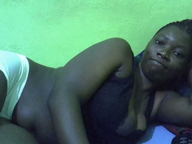 SASSY-Lissa live cam on BongaCams