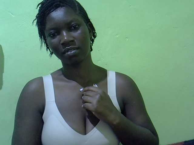 SASSY-Lissa live cam on BongaCams