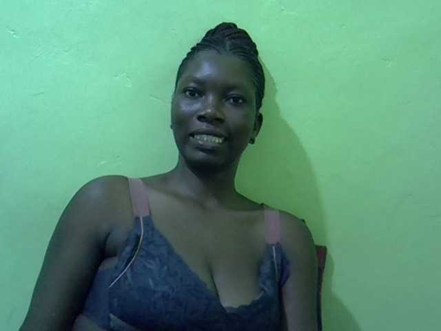 SASSY-Lissa live cam on BongaCams