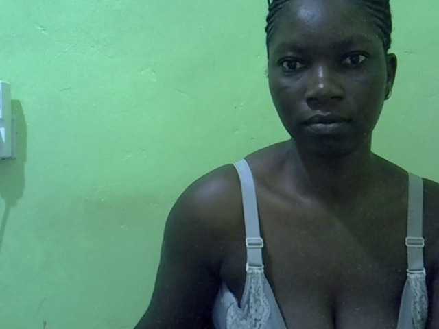 SASSY-Lissa live cam on BongaCams