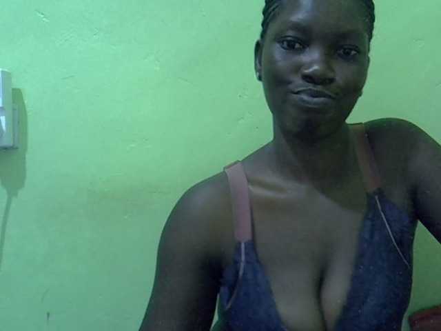 SASSY-Lissa live cam on BongaCams