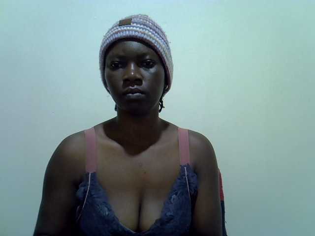SASSY-Lissa live cam on BongaCams