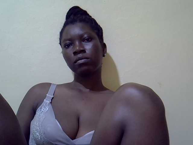 SASSY-Lissa live cam on BongaCams