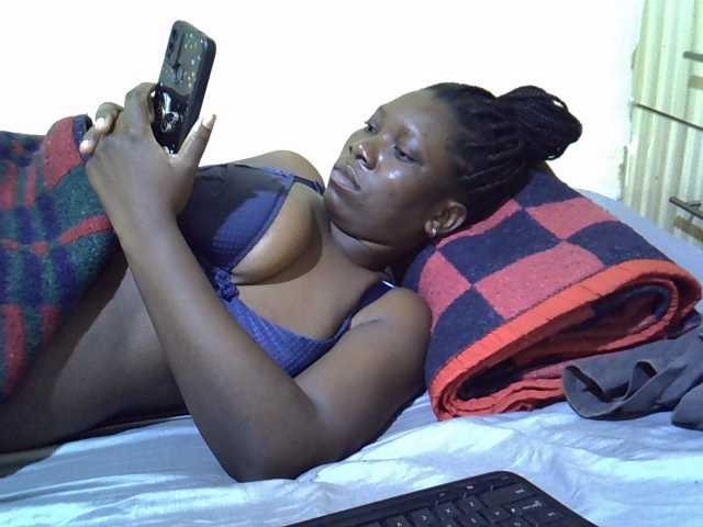 SASSY-Lissa live cam on BongaCams