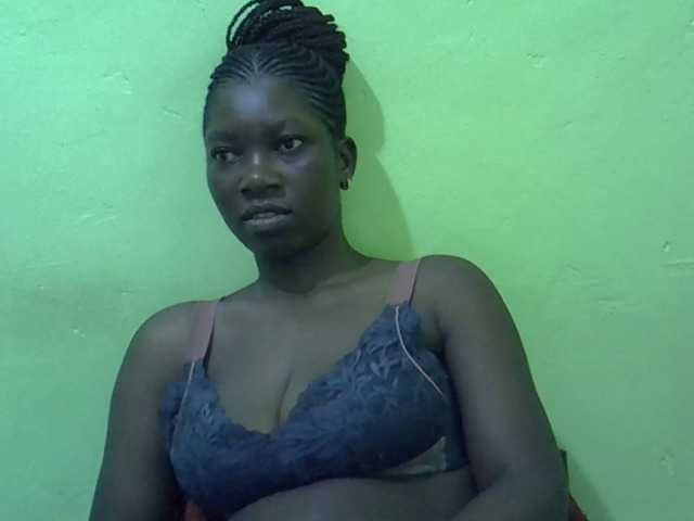 SASSY-Lissa live cam on BongaCams