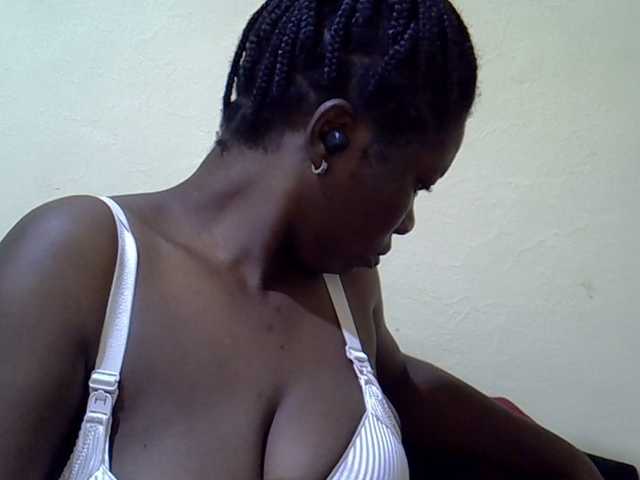 SASSY-Lissa live cam on BongaCams