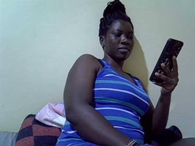 SASSY-Lissa live cam on BongaCams