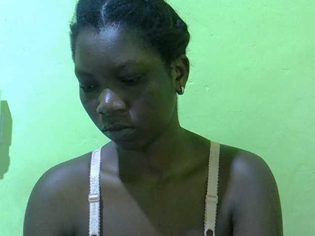 SASSY-Lissa live cam on BongaCams