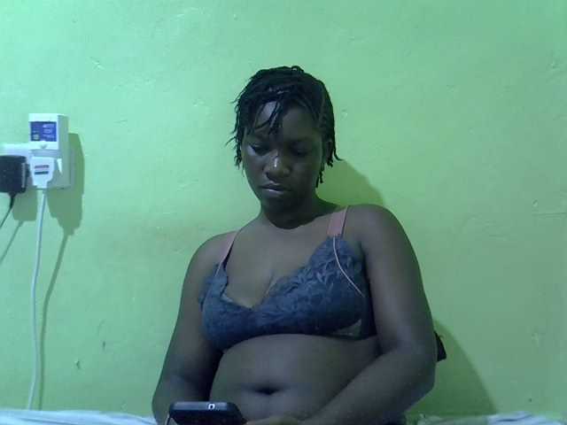 SASSY-Lissa live cam on BongaCams