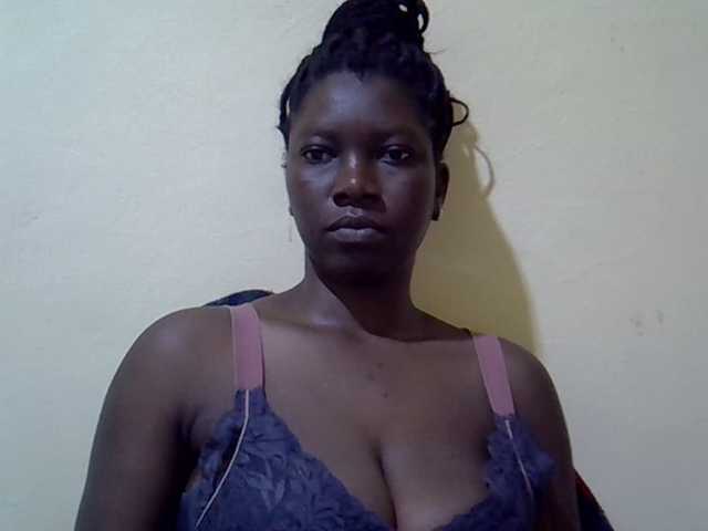 SASSY-Lissa live cam on BongaCams