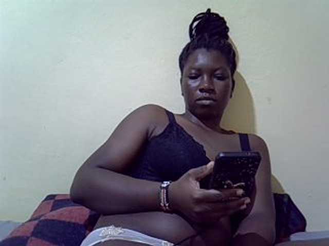 SASSY-Lissa live cam on BongaCams