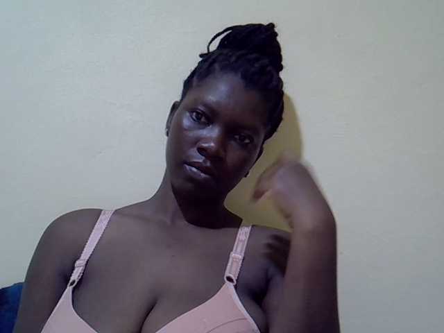 SASSY-Lissa live cam on BongaCams