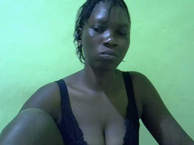 SASSY-Lissa live cam on BongaCams