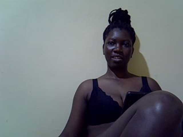 SASSY-Lissa live cam on BongaCams