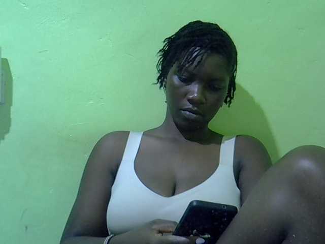 SASSY-Lissa live cam on BongaCams