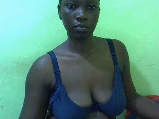 SASSY-Lissa live cam on BongaCams