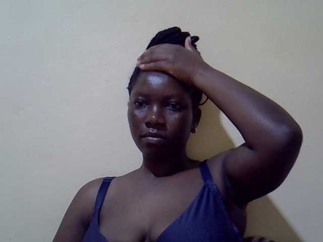 SASSY-Lissa — live female cam