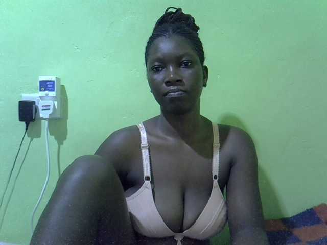 SASSY-Lissa live cam on BongaCams
