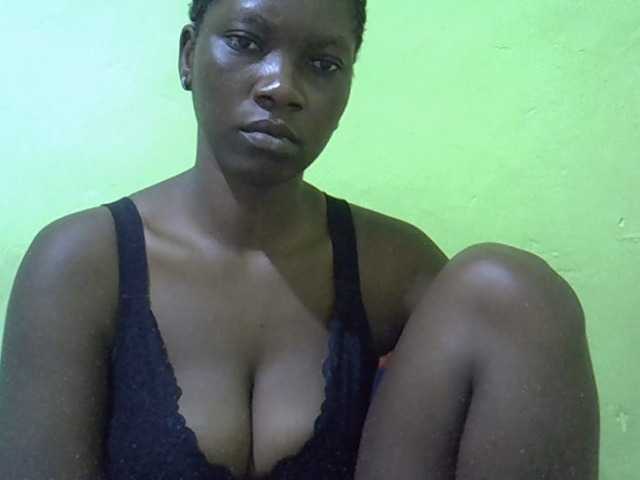 SASSY-Lissa live cam on BongaCams