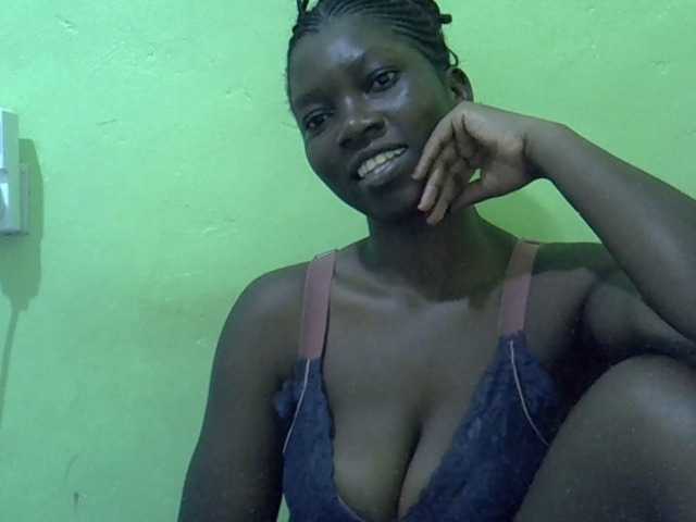 SASSY-Lissa live cam on BongaCams