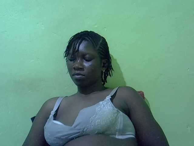 SASSY-Lissa live cam on BongaCams