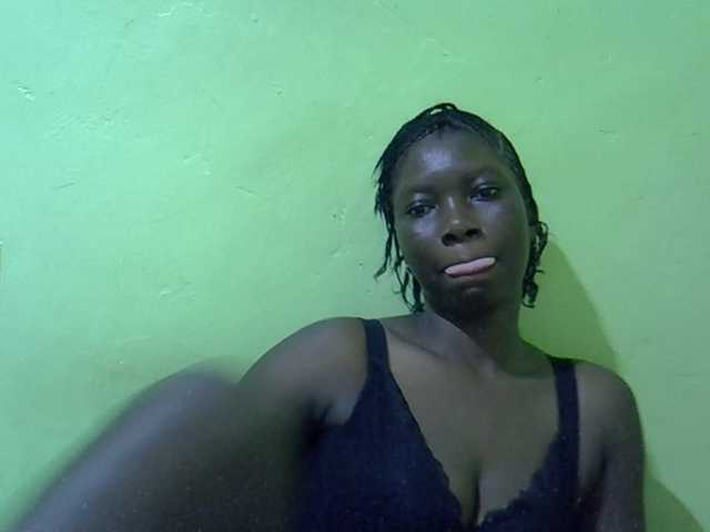 SASSY-Lissa live cam on UnifiedCams