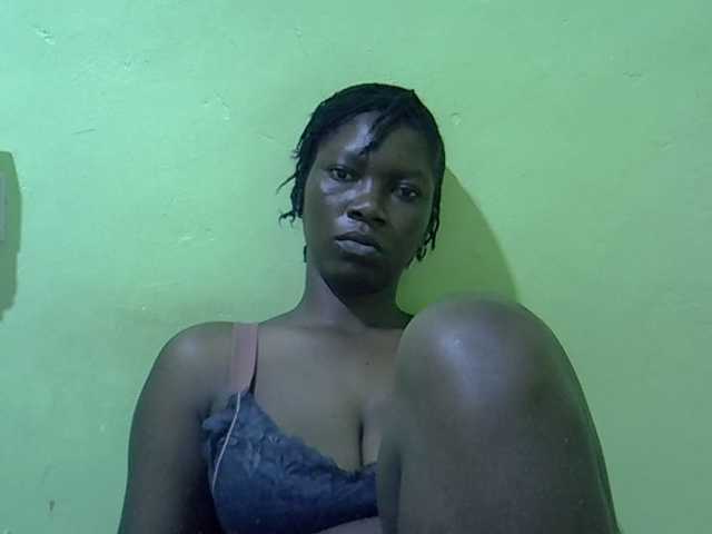 SASSY-Lissa live cam on BongaCams