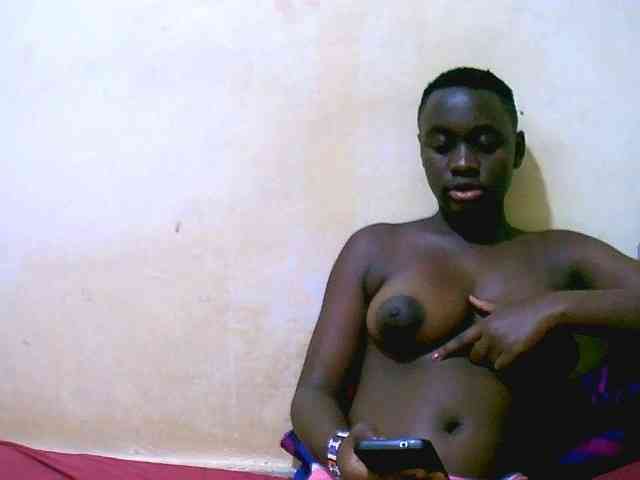 Mariah-Lovely webcam