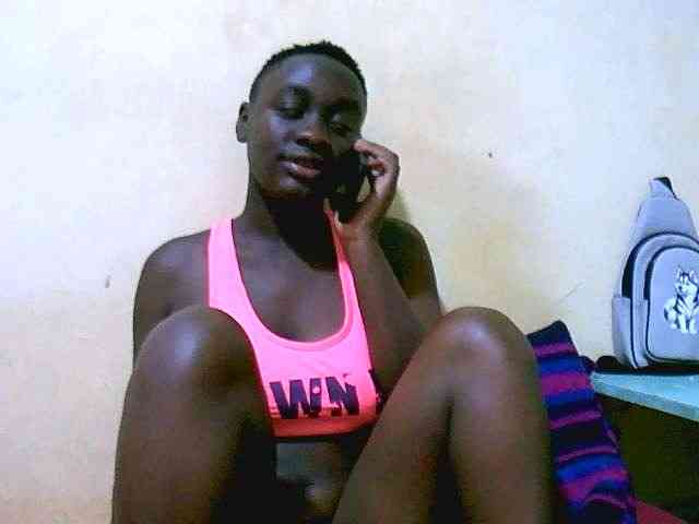 Mariah-Lovely webcam