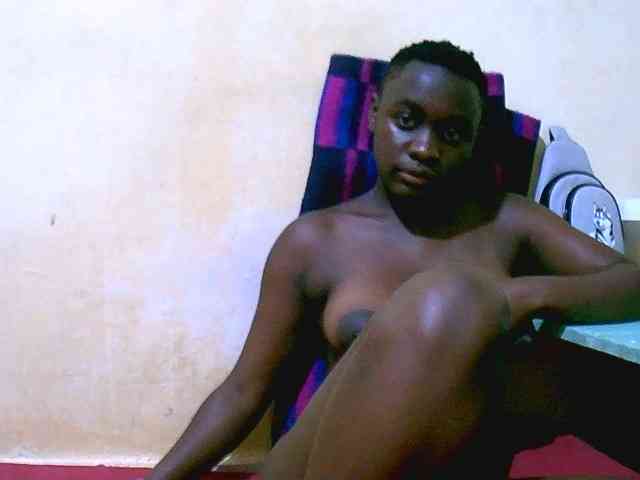 Mariah-Lovely webcam