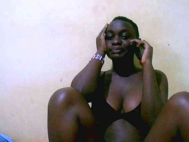 Mariah-Lovely webcam