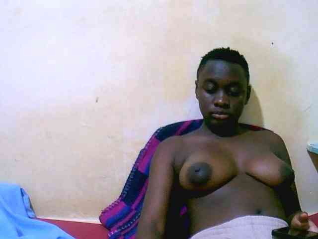 Mariah-Lovely webcam