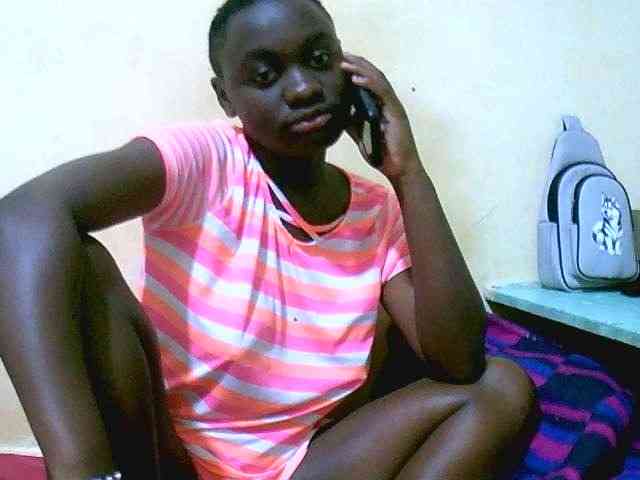 Mariah-Lovely webcam