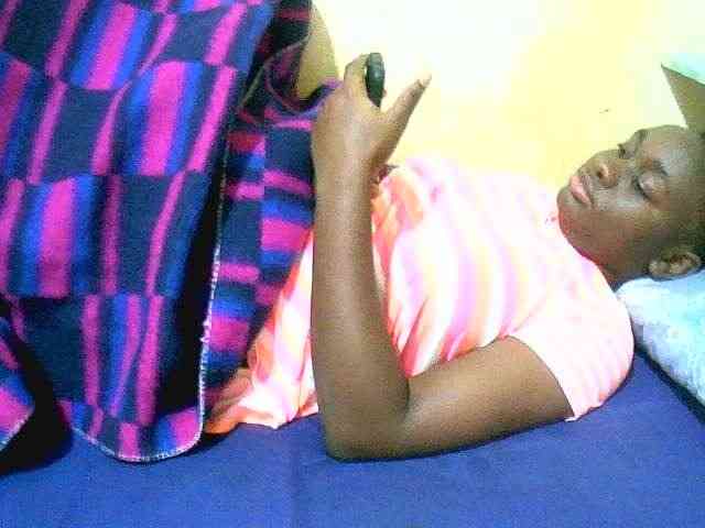 Mariah-Lovely webcam