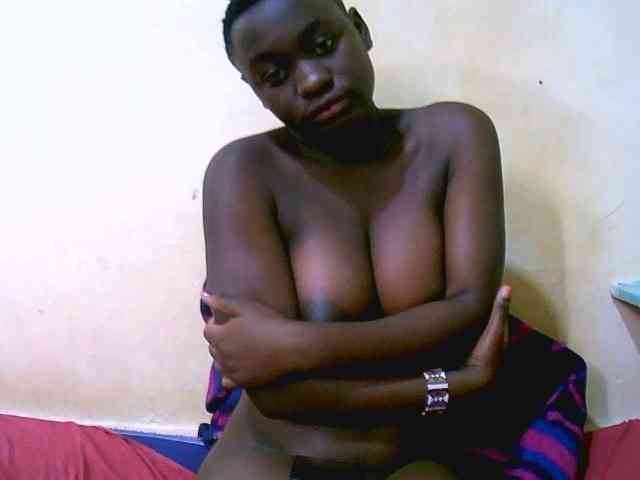 Mariah-Lovely webcam