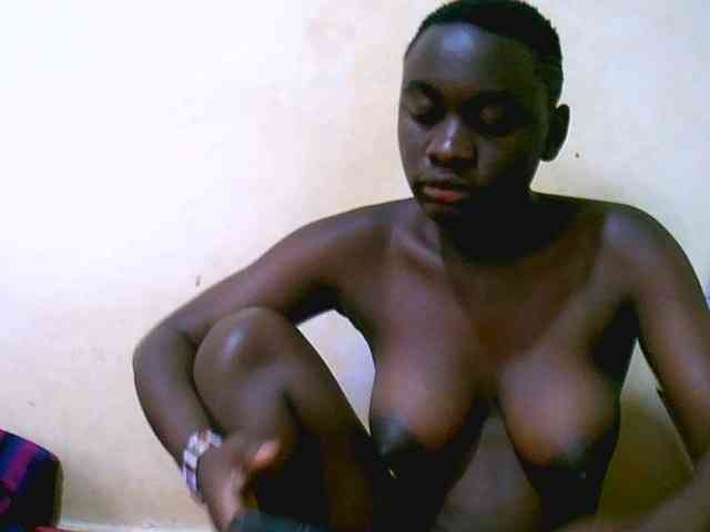 Mariah-Lovely webcam