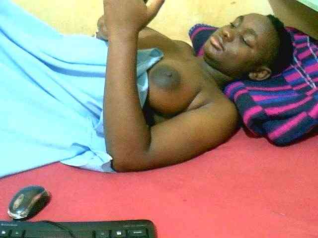 Mariah-Lovely webcam