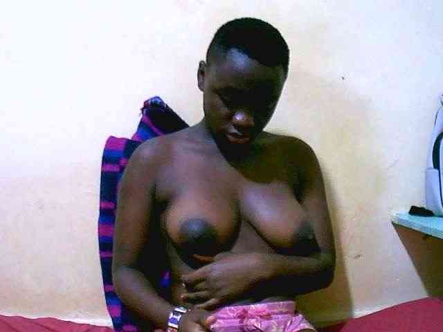 Mariah-Lovely webcam