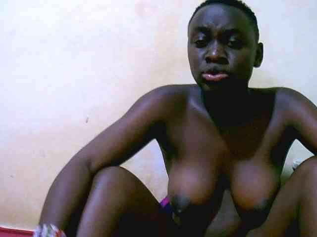 Mariah-Lovely webcam