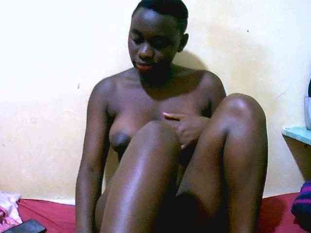 Mariah-Lovely webcam