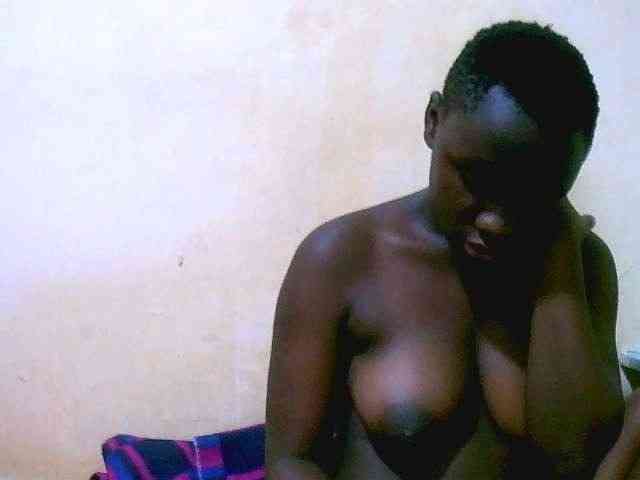 Mariah-Lovely webcam