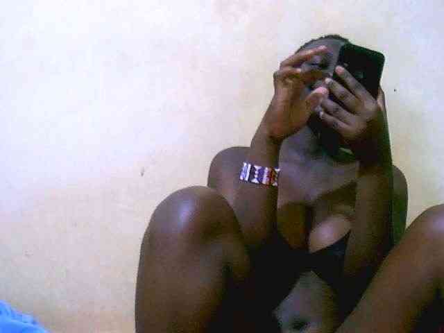 Mariah-Lovely webcam