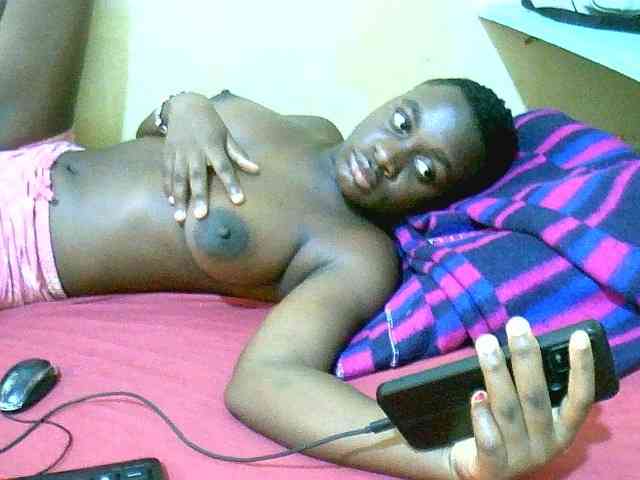 Mariah-Lovely webcam