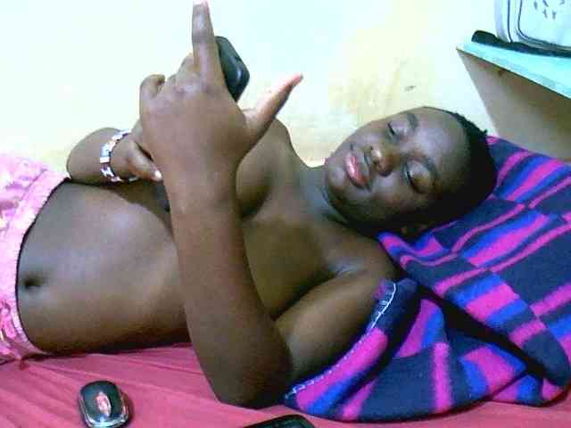 Mariah-Lovely webcam