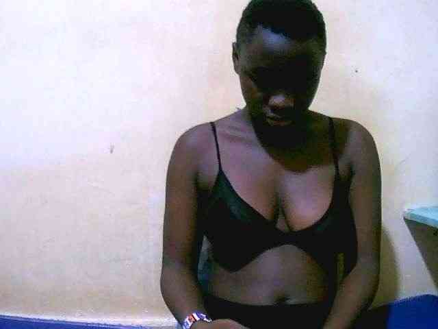 Mariah-Lovely webcam