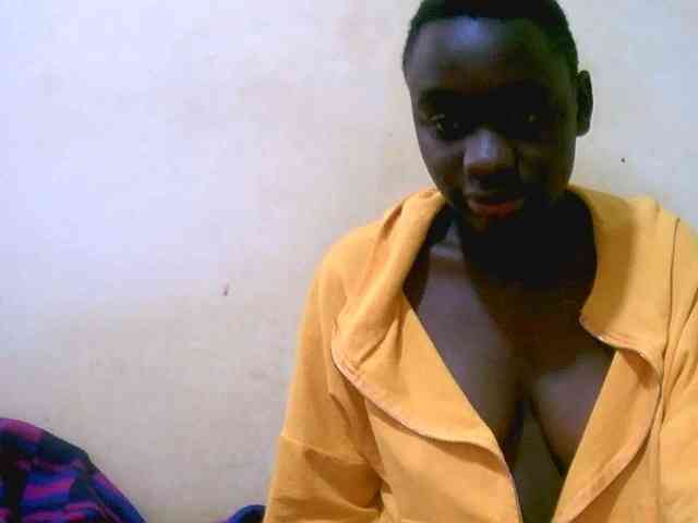 Mariah-Lovely webcam