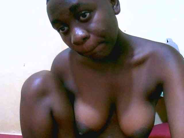 Mariah-Lovely webcam