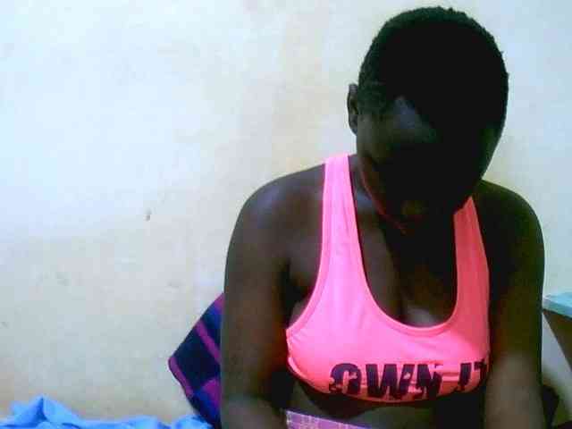 Mariah-Lovely webcam