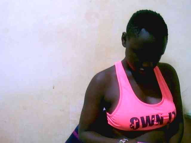 Mariah-Lovely webcam